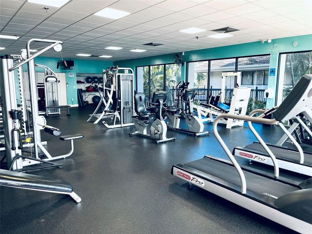 116 Lake Emerald Drive 101, Oakland Park, FL 33309