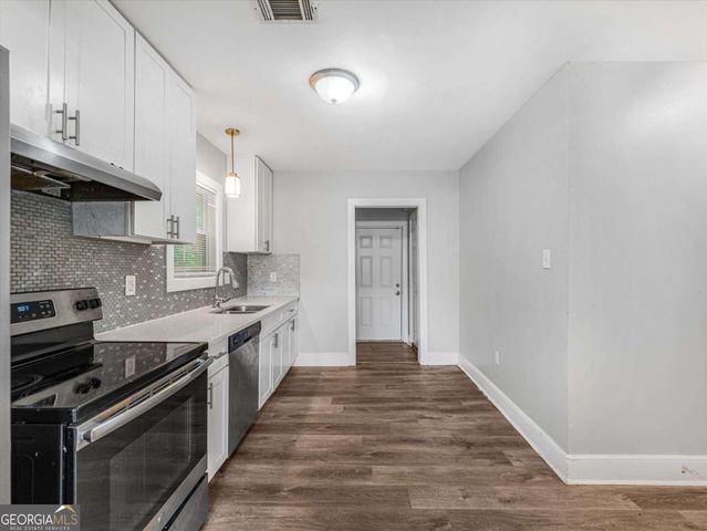 2861 Forrest Hills Drive SW, Atlanta, GA 30315