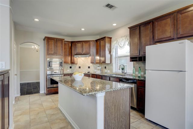 13419 Sunset Bay Lane, Pearland, TX 77584