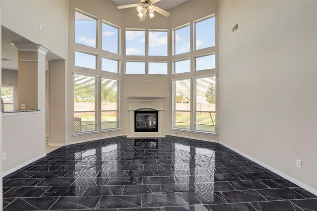 13419 Sunset Bay Lane, Pearland, TX 77584
