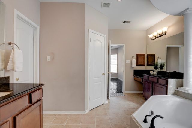 13419 Sunset Bay Lane, Pearland, TX 77584