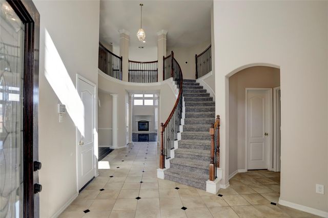 13419 Sunset Bay Lane, Pearland, TX 77584