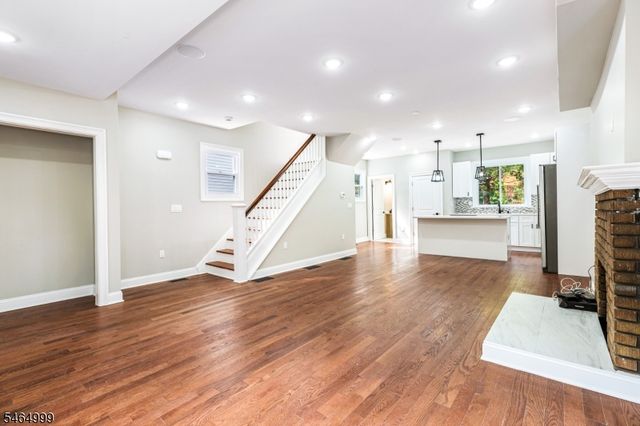 57 Glenwood Ave, City Of Orange Twp., NJ 07050