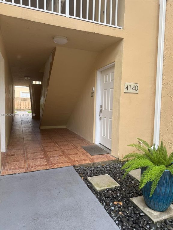 4140 NW 79th Avenue 1C, Doral, FL 33166