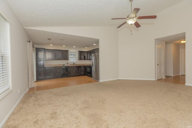 4920 Penrose Drive, Newburgh, IN 47630
