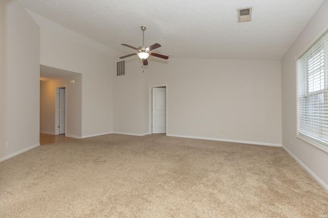 4920 Penrose Drive, Newburgh, IN 47630