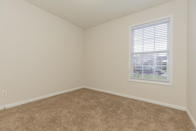 4920 Penrose Drive, Newburgh, IN 47630