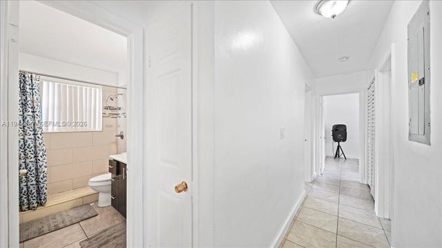 18502 NW 23rd Ct, Miami Gardens, FL 33056