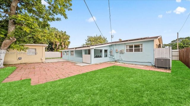 18502 NW 23rd Ct, Miami Gardens, FL 33056