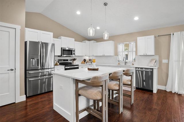 206 SHANNON LANE, Lady Lake, FL 32159