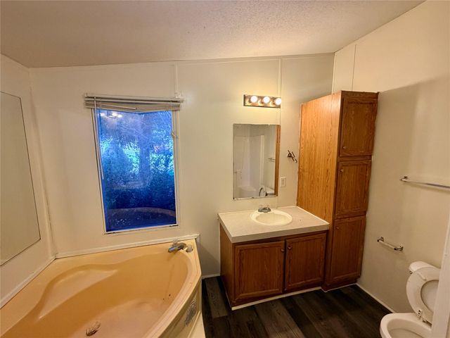 810 Mercedes Benz Court, Humble, TX 77396