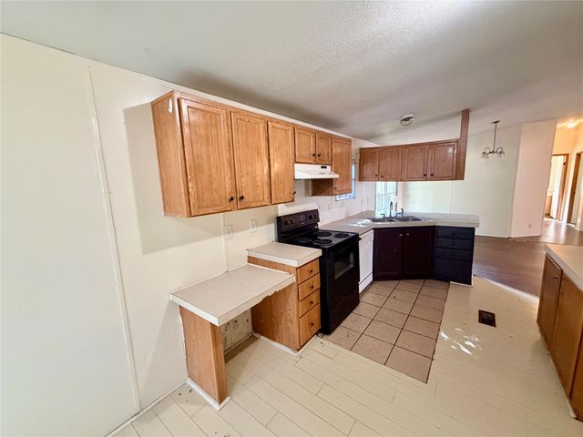 810 Mercedes Benz Court, Humble, TX 77396