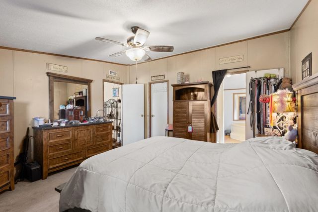 341 Pecan Place Lane, Pottsboro, TX 75076