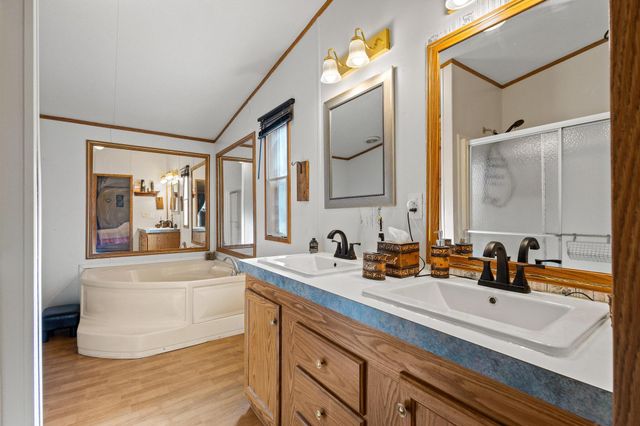 341 Pecan Place Lane, Pottsboro, TX 75076