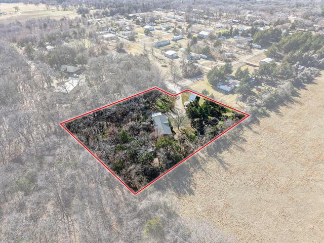 341 Pecan Place Lane, Pottsboro, TX 75076