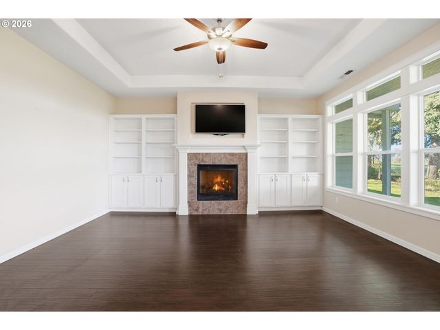 480 Nw REED Ln, Dallas, OR 97338