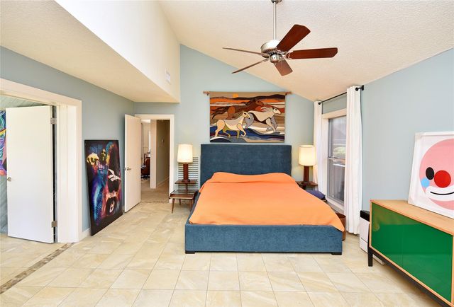 11418 Lakeside Place Drive, Houston, TX 77077