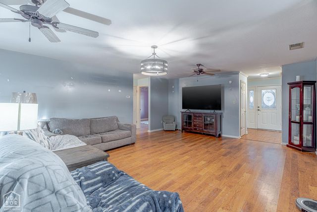 806 W Mueller, Paragould, AR 72450