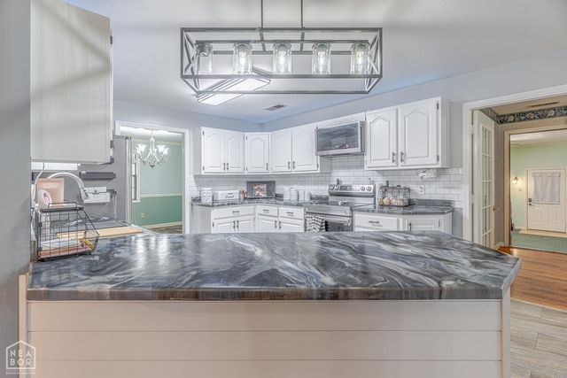 806 W Mueller, Paragould, AR 72450