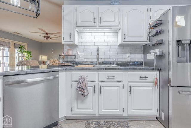 806 W Mueller, Paragould, AR 72450