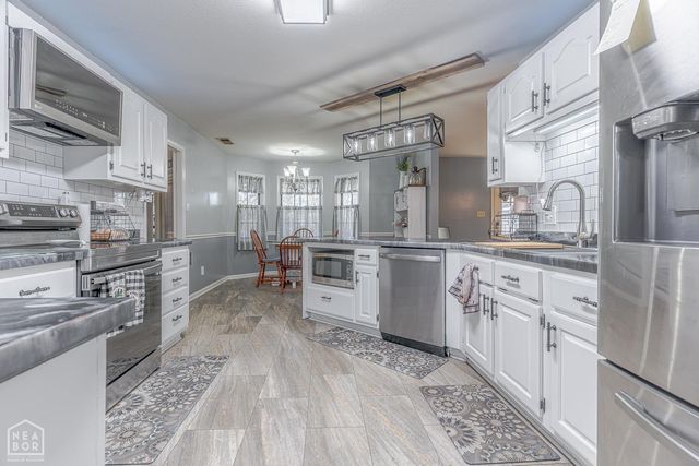 806 W Mueller, Paragould, AR 72450