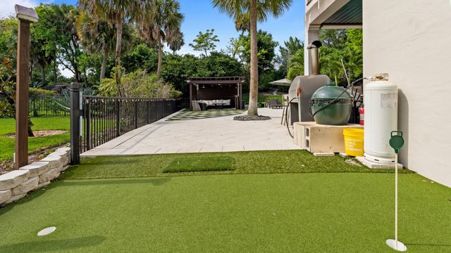 9521 Eden Manor, Parkland, FL 33076