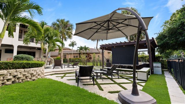 9521 Eden Manor, Parkland, FL 33076