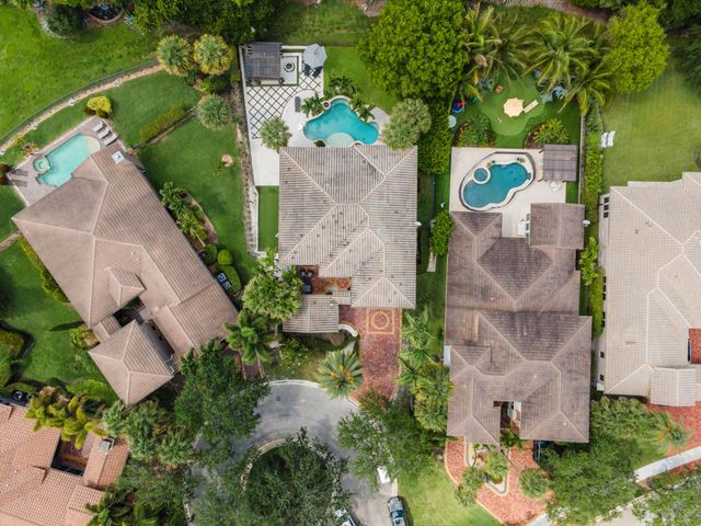 9521 Eden Manor, Parkland, FL 33076