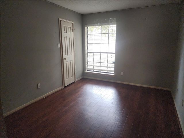 2703 Dovewood Lane, Spring, TX 77373