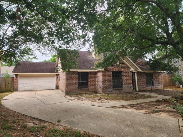 2703 Dovewood Lane, Spring, TX 77373