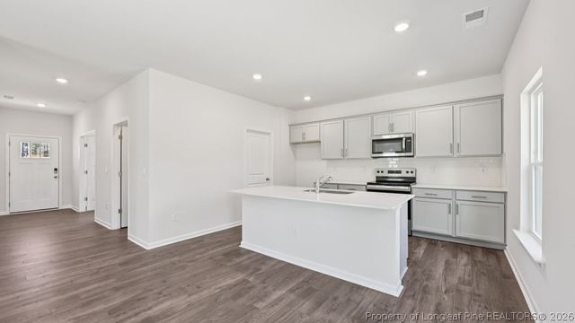 3065 Platinum Circle, West End, NC 27376