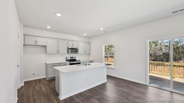 3065 Platinum Circle, West End, NC 27376