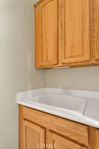 10669 Lanigan Road, Apple Valley, CA 92308