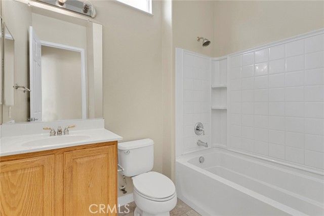 10669 Lanigan Road, Apple Valley, CA 92308