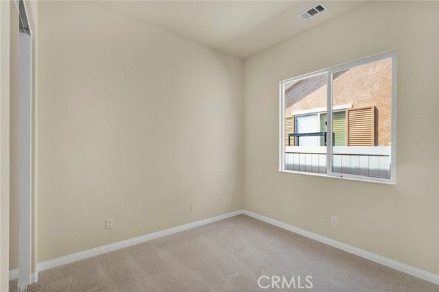 10669 Lanigan Road, Apple Valley, CA 92308