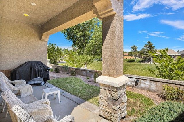 10669 Lanigan Road, Apple Valley, CA 92308
