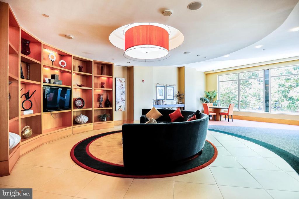 Image 22 of property listing at 155 POTOMAC PSSGE #606, National Harbor, MD 20745