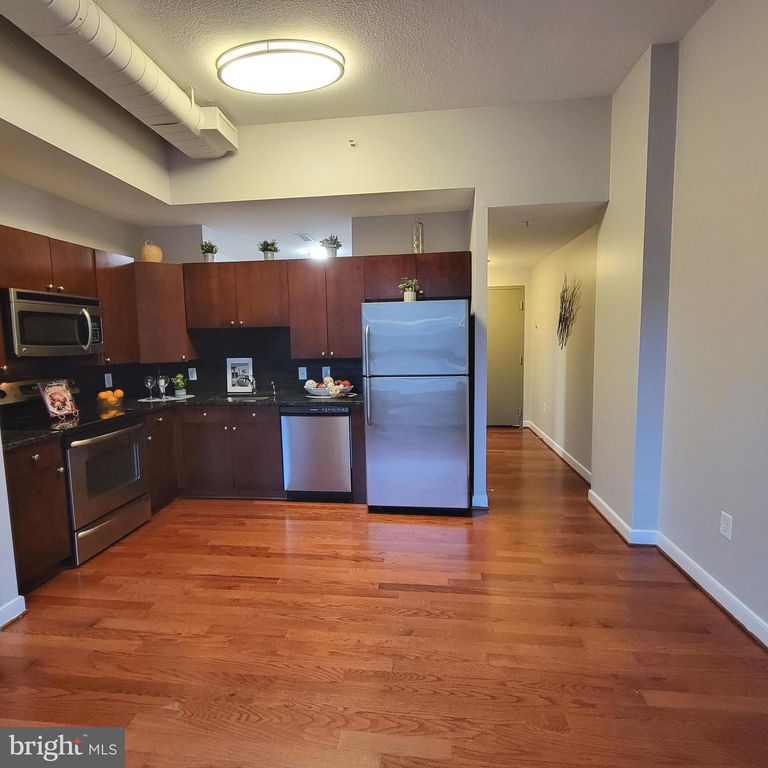 Image 5 of property listing at 155 POTOMAC PSSGE #606, National Harbor, MD 20745