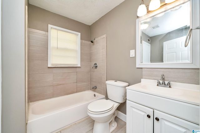 1301 27TH AVENUE N, Hueytown, AL 35023