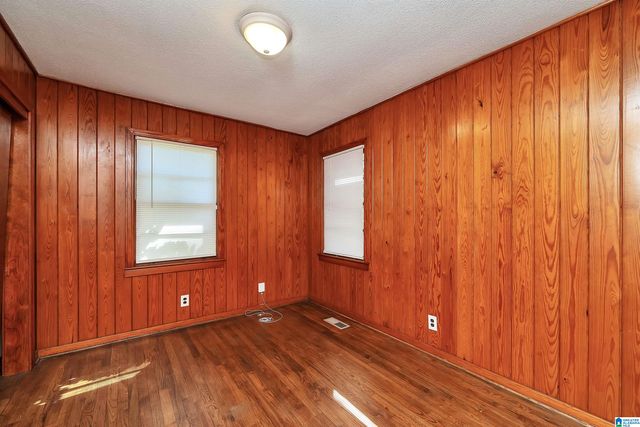 1301 27TH AVENUE N, Hueytown, AL 35023