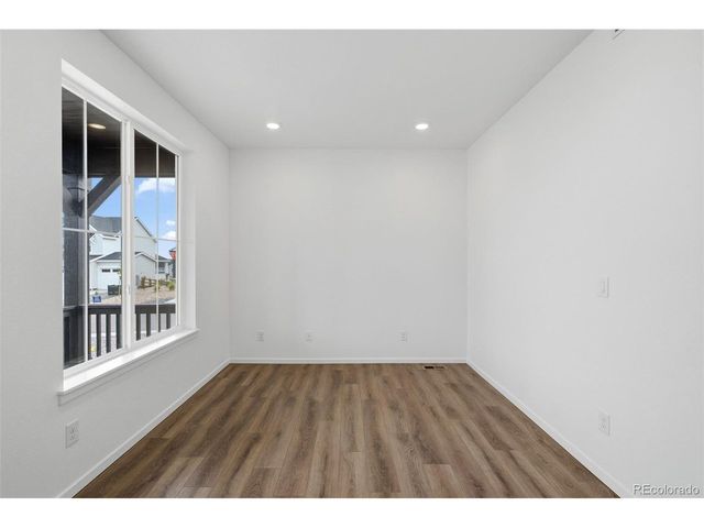 712 Pershing Pt, Elizabeth, CO 80107