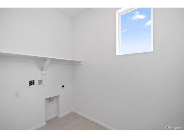 712 Pershing Pt, Elizabeth, CO 80107