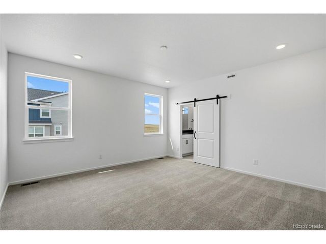 712 Pershing Pt, Elizabeth, CO 80107