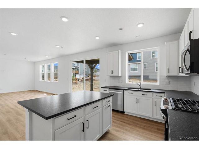 712 Pershing Pt, Elizabeth, CO 80107