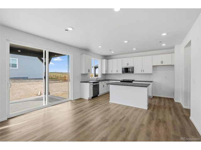 712 Pershing Pt, Elizabeth, CO 80107