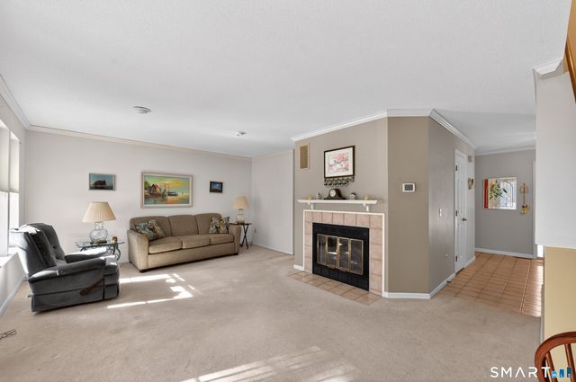 23 Chatsworth Road 23, Granby, CT 06035