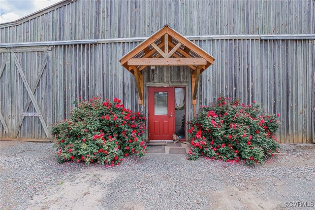 2418 Mill Rd, Powhatan, VA 23139