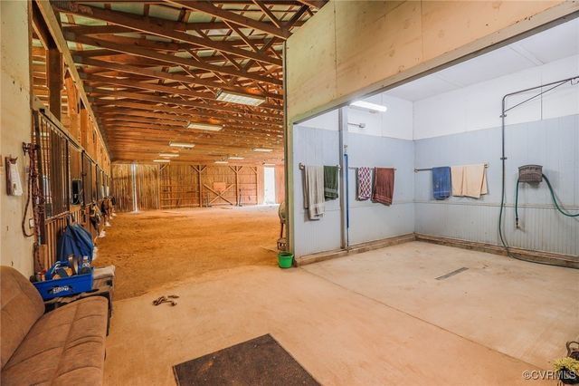 2418 Mill Rd, Powhatan, VA 23139