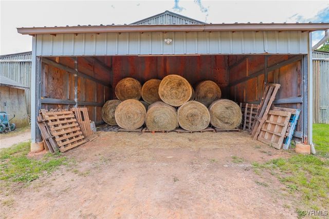 2418 Mill Rd, Powhatan, VA 23139