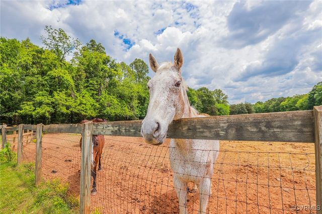 2418 Mill Rd, Powhatan, VA 23139